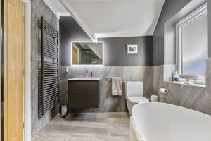 Photo 33- click for photo gallery